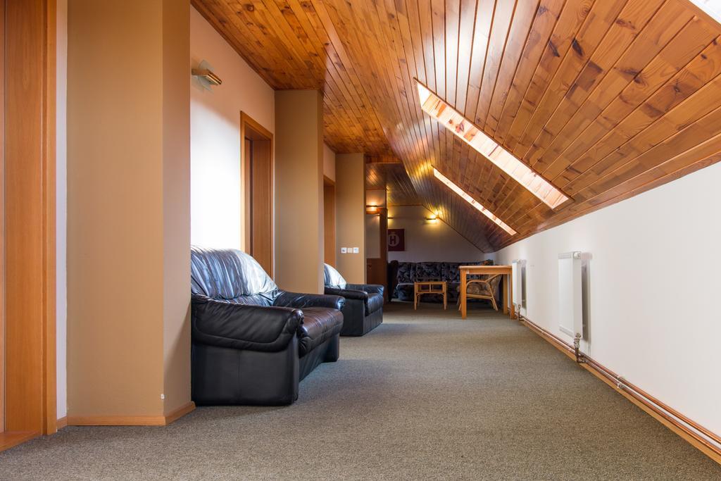 Orlik Rejviz Hotel Eksteriør billede